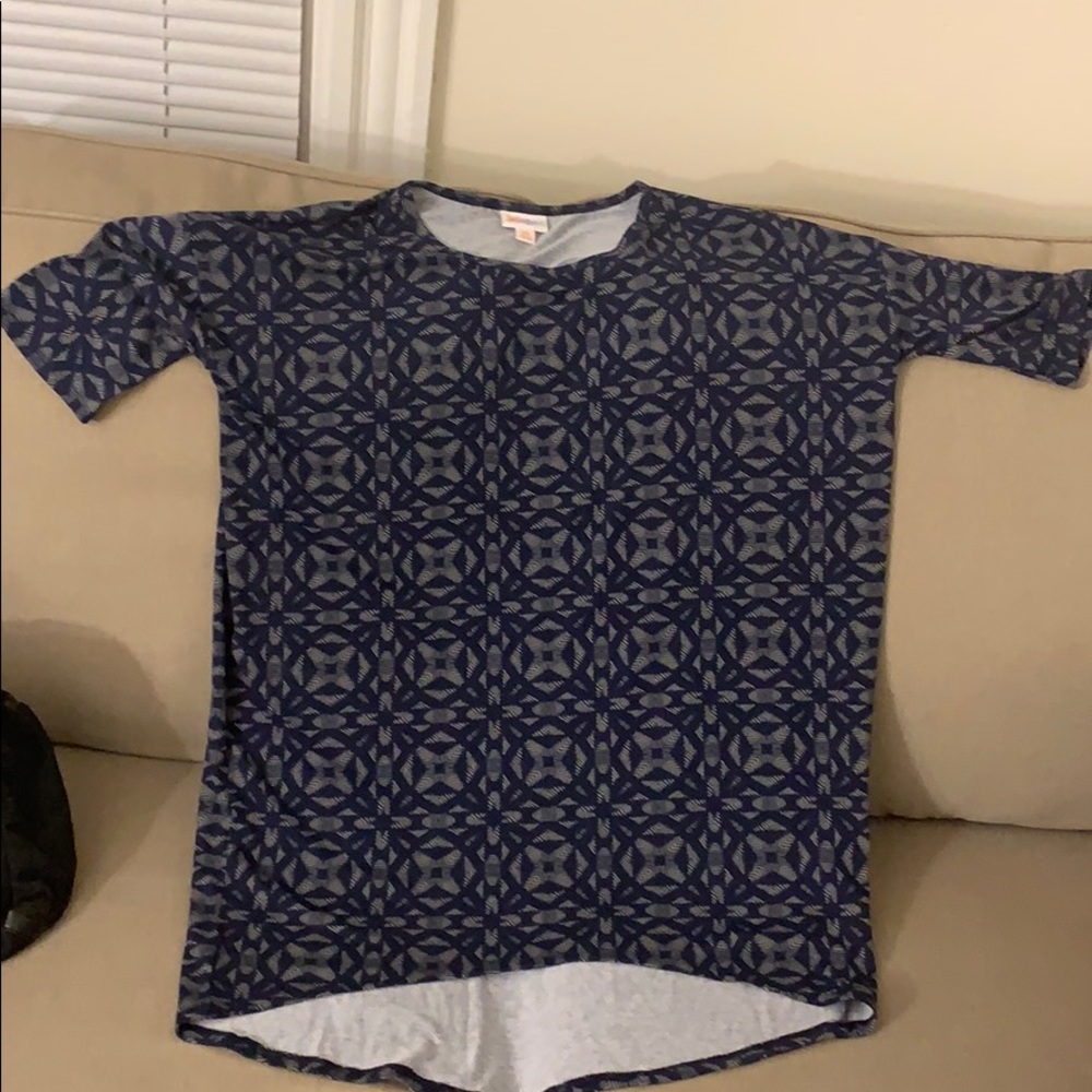 Lularoe tunic